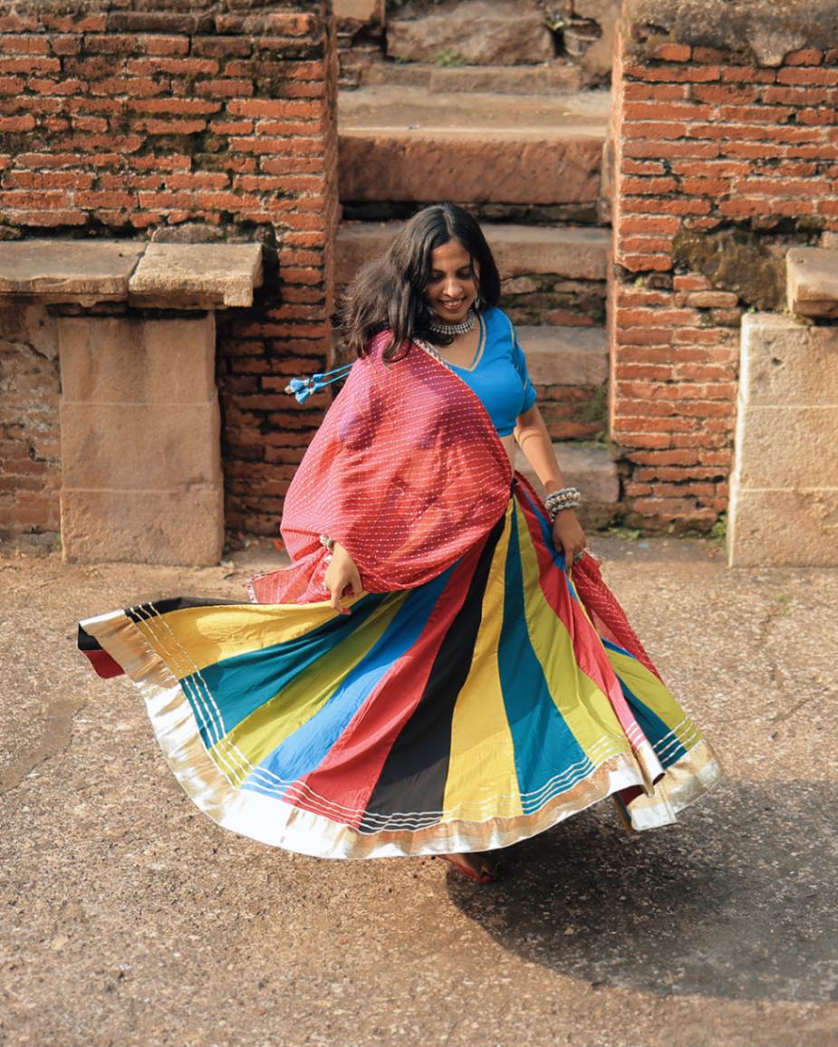 Navrangi Golden Detailed - Sangini Boutique