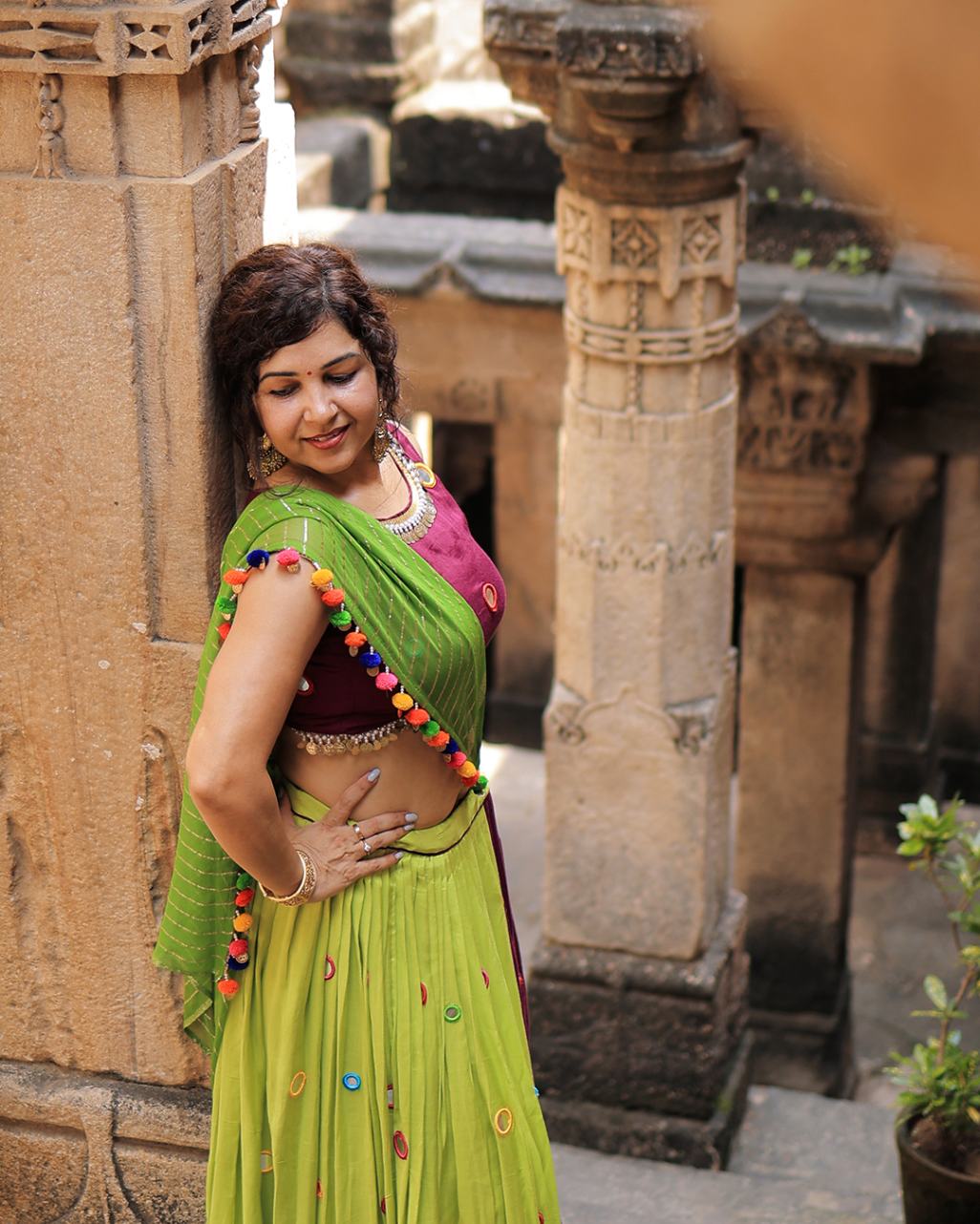 Magenta Green Abhla Work - Sangini Boutique