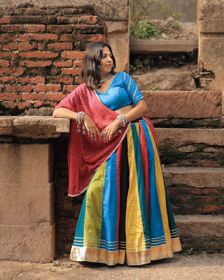 Navrangi Golden Detailed - Sangini Boutique